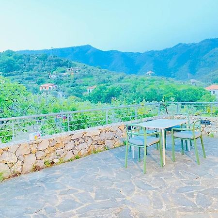 Villa Arancia Quiet, Central, Parking And Air Conditioning Levanto Bagian luar foto
